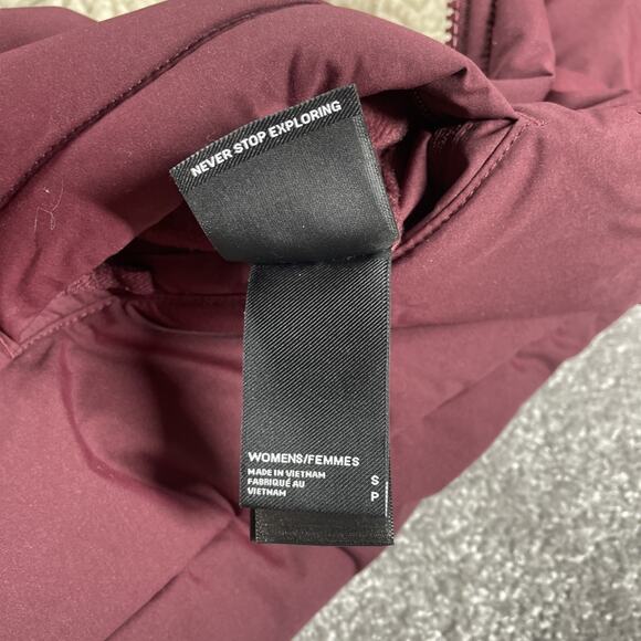 North Face Vest Womens Small Reversible Puffer Sherpa Zip Up Wine Purple - Picture 4 of 16